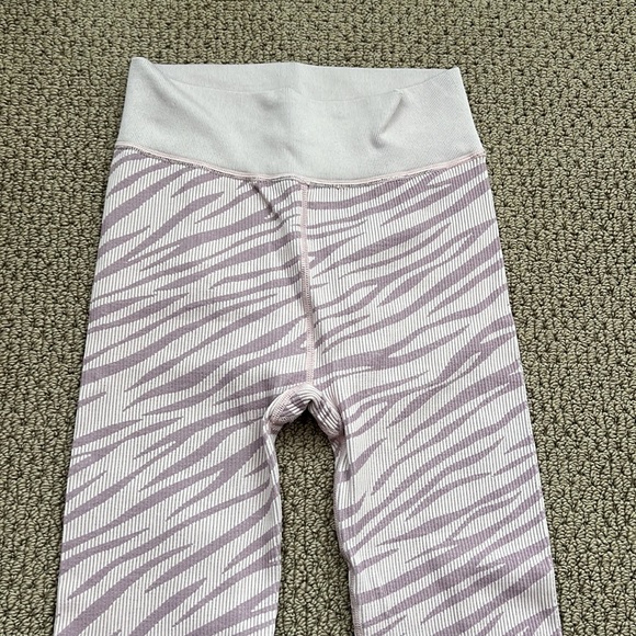 Calvin Klein performance legging - Picture 2 of 6